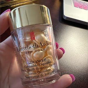 Elizabeth Arden ceramide capsules, daily youth restoring serum, 30 capsules